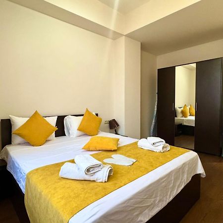 Ns Apartments In Yerevan City Centre Bagian luar foto