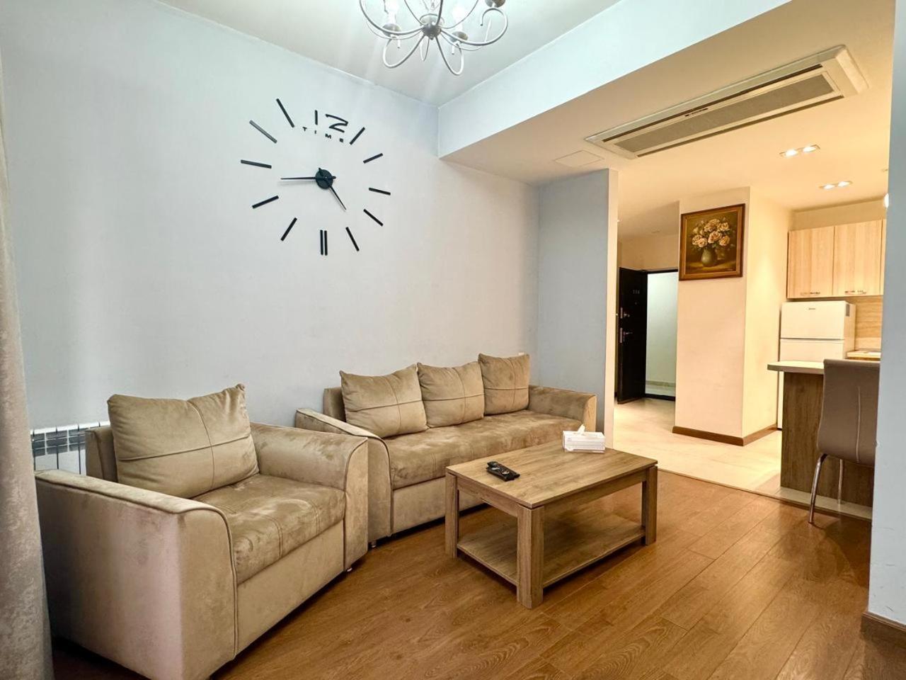 Ns Apartments In Yerevan City Centre Bagian luar foto