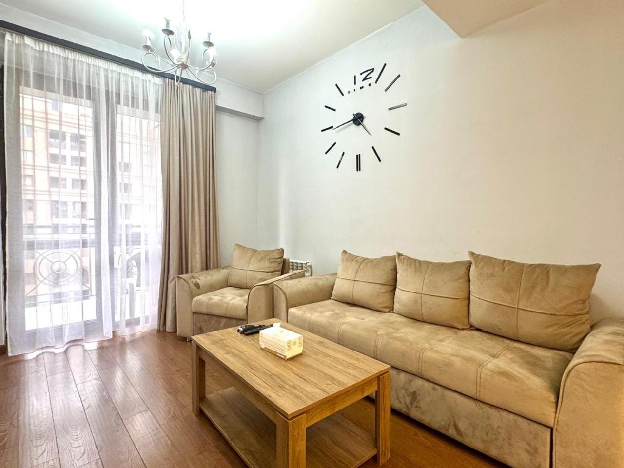 Ns Apartments In Yerevan City Centre Bagian luar foto