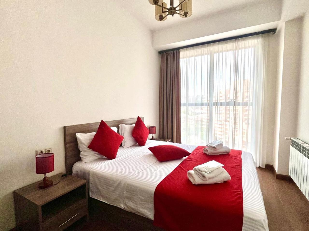 Ns Apartments In Yerevan City Centre Bagian luar foto