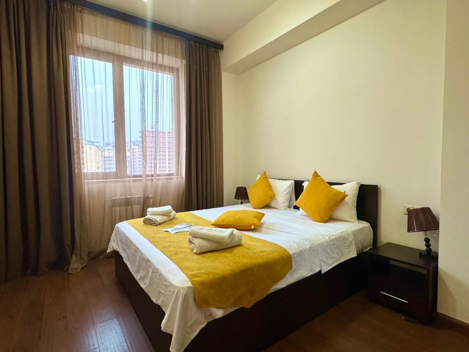 Ns Apartments In Yerevan City Centre Bagian luar foto